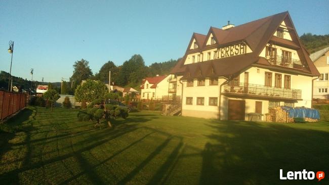 Sprzedam dom mieszkalno-usługowy.