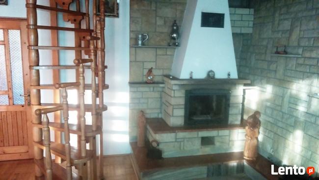 Sprzedam dom mieszkalno-usługowy.