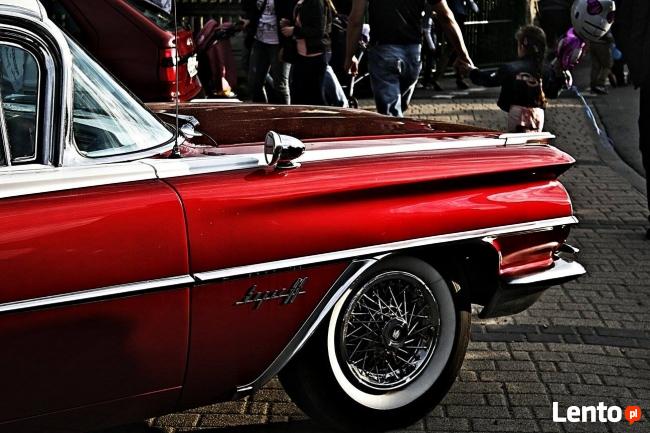 AUTO DO SLUBU IMPREZY OKOLICZNOŚCIOWE ZABYTKOWY OLDSMOBILE