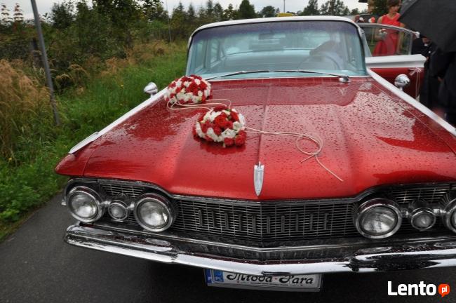 AUTO DO SLUBU IMPREZY OKOLICZNOŚCIOWE ZABYTKOWY OLDSMOBILE