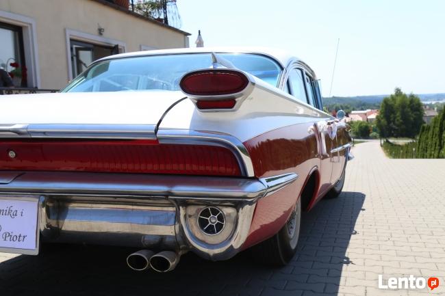 AUTO DO SLUBU IMPREZY OKOLICZNOŚCIOWE ZABYTKOWY OLDSMOBILE