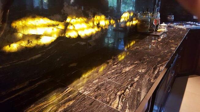 Blaty z kamienia, blaty granitowe, blaty kuchenne i łazienkowe