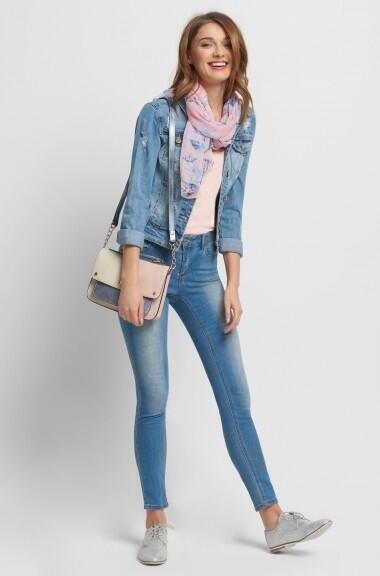 Top z koronką Orsay