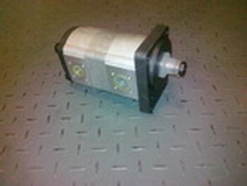 POMPY HYDRAULICZNE DO CIĄGNIKA Carraro