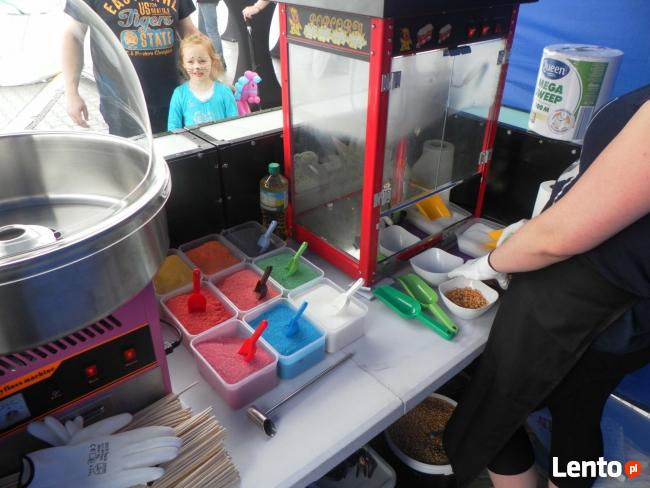 Wata cukrowa, Popcorn, Fontanna Czekoladowa.