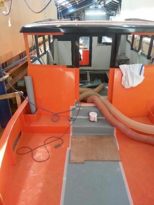 Remonty jachtow-sprzetu wodnego.