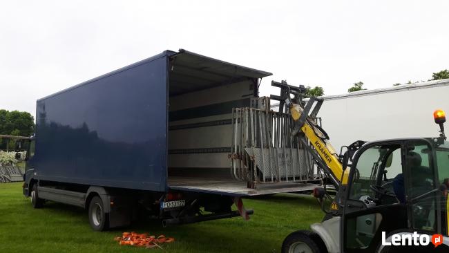 Usługi Transportowe / Przeprowadzki / Transport Ciężarowy