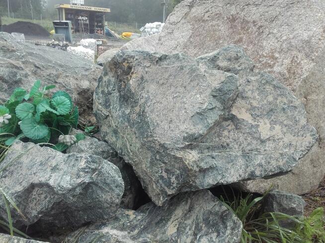 numer budynku oprawiony