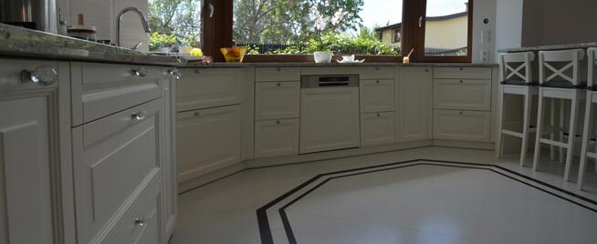 Kuchnie na wymiar, prowansalskie, angielskie