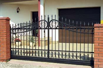 Ogrodzenia, balustrady, balkony, reklamy, ślusarka, bramy