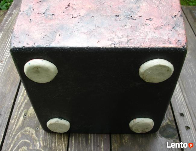 Sprzedam ceramiczną donicę + spodek. 40 x 31 cm.