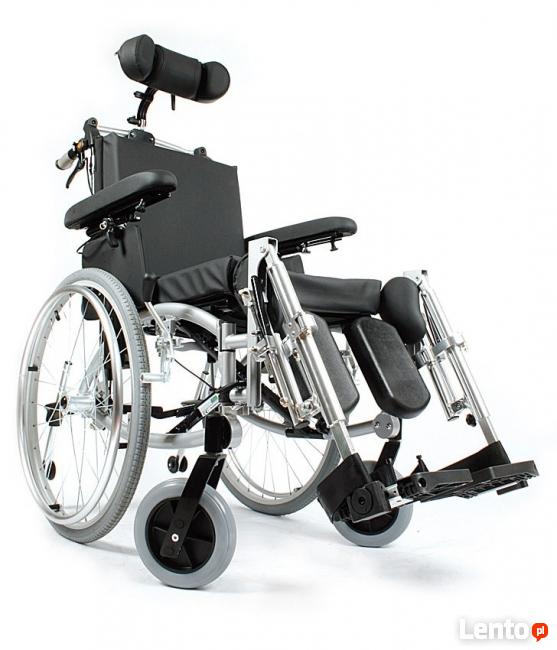 Wózek inwalidzki stabilizujący plecy i głowę Vitea Care VCWK