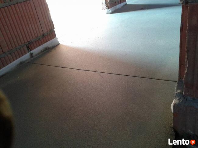 Posadzki Wylewki maszynowe, zacieranie mech Tomaszów Maz