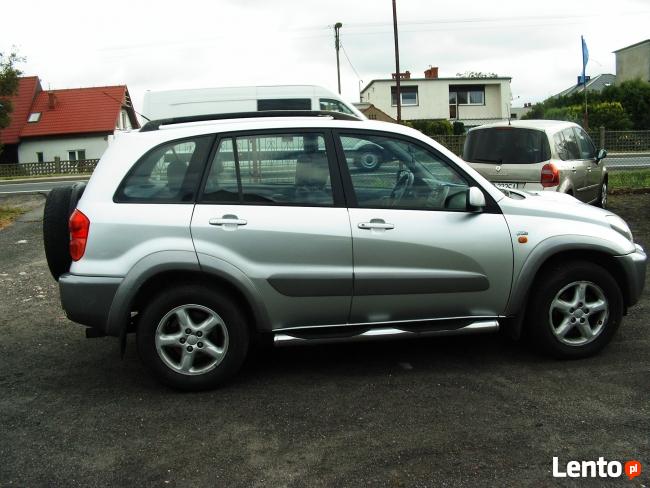 Toyota RAF 4 2,0 2003