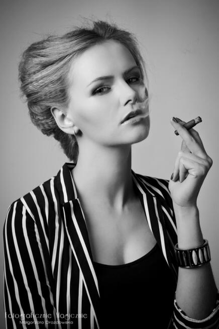 SESJA ZDJĘCIOWA PORTFOLIO MODELKI