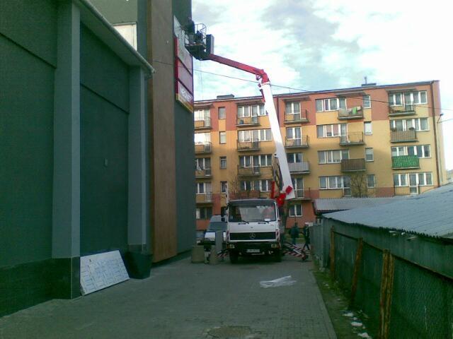 Usługi podnośnik koszowy, dźwigi wycinka drzew