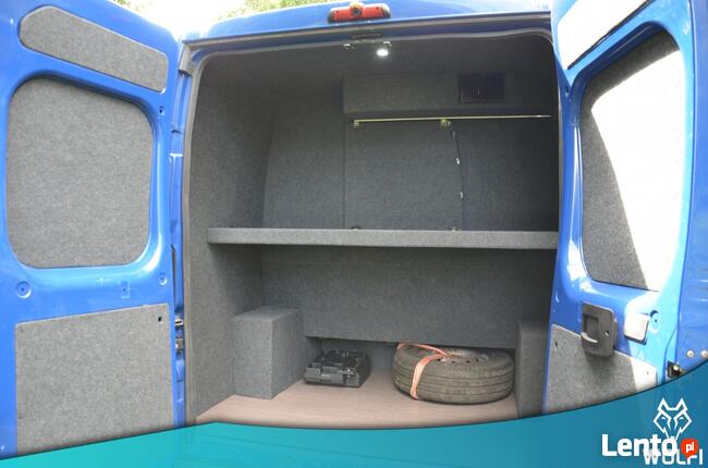 Licencjonowany przewóz osób BUS 8+1 klasa VIP