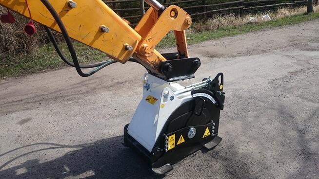 Profesjonalna frezarka do asfaltu Simex do koparko-ładowarki