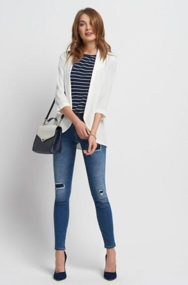 Granatowy t-shirt w paski Orsay