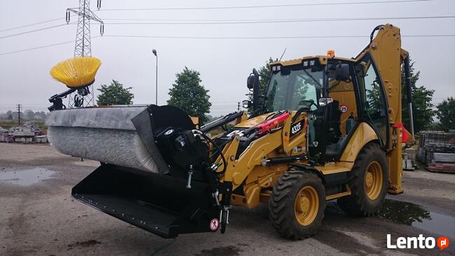 Profesjonalna zamiatarka do koparko-ładowarki