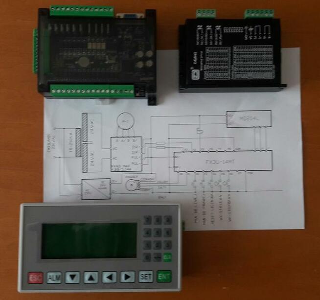 Sterownik silnika krokowego .