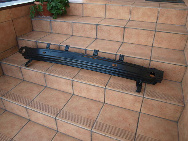 Hyundai Santa Fe wzmocnienie belka zderzaka tył 2006 - 2012r