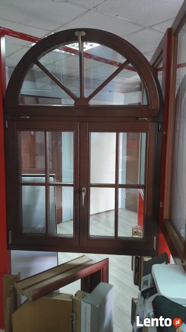 Wyprzedaż okien drewnianych