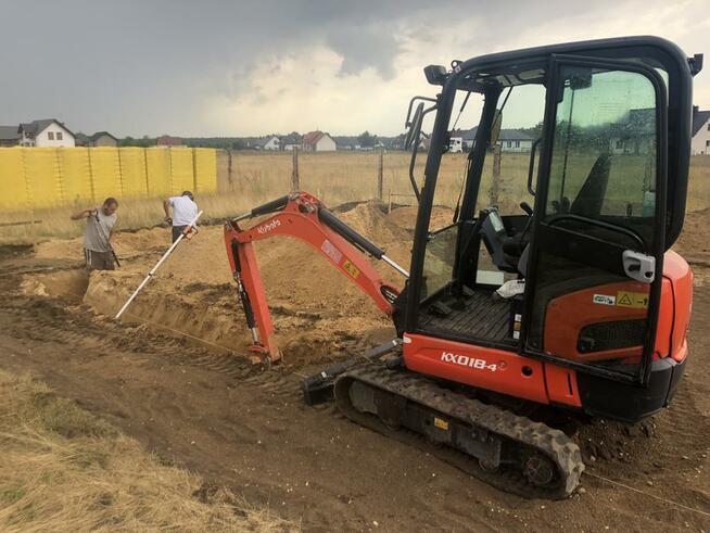 Usługi Koparką Trzebnica Roboty Ziemne Kopanie Stawu