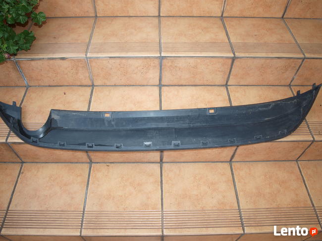 VW Golf 7 listwa spoiler zderzaka tył 2012 - 2018r