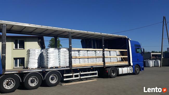 Transport usługi transportowe tir naczepa z wózkiem widłowym