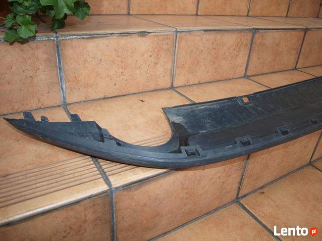 VW Golf 7 listwa spoiler zderzaka tył 2012 - 2018r