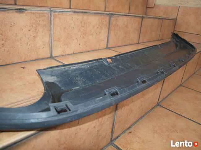 VW Golf 7 listwa spoiler zderzaka tył 2012 - 2018r