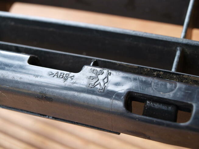 Peugeot 207 kratka zderzaka przedniego 2005 - 2009r