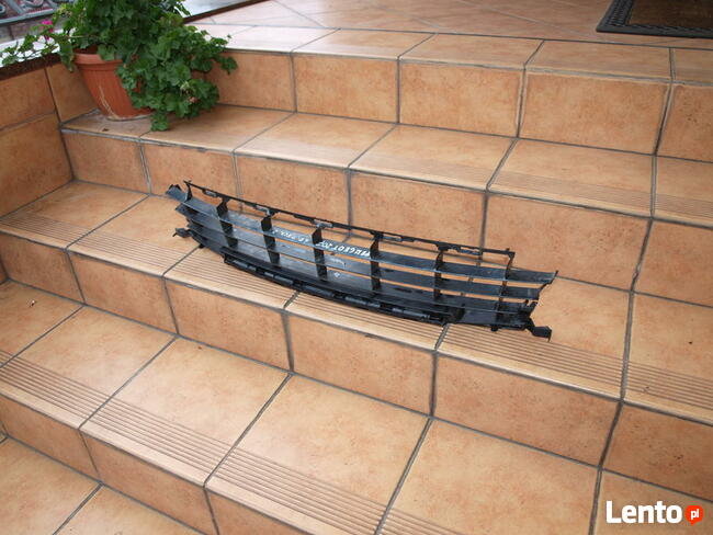 Peugeot 207 kratka zderzaka przedniego 2005 - 2009r