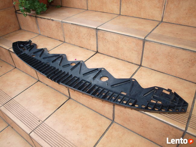 Toyota Yaris osłona płyta pod zderzak przedni  2005 - 2011r
