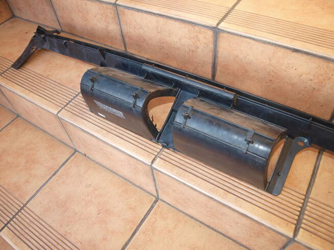 Citroen C3 ślizg wzmocnienie zderzaka tył 2002 - 2009r