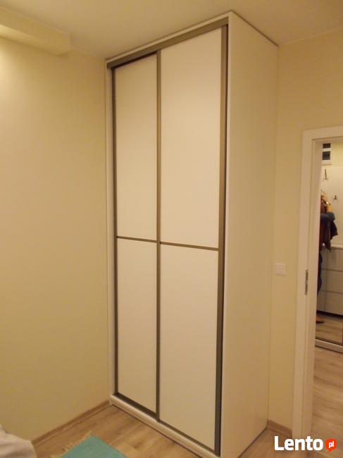 meble kuchenne, szafy z drzwiami przesuwnymi