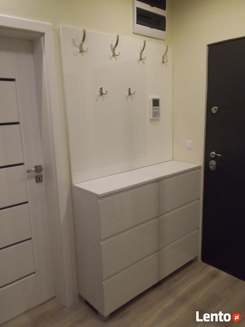 Wykonuję meble kuchenne szafy na wymiar z drzwiami przesuwny