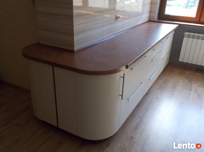 meble kuchenne, szafy z drzwiami przesuwnymi