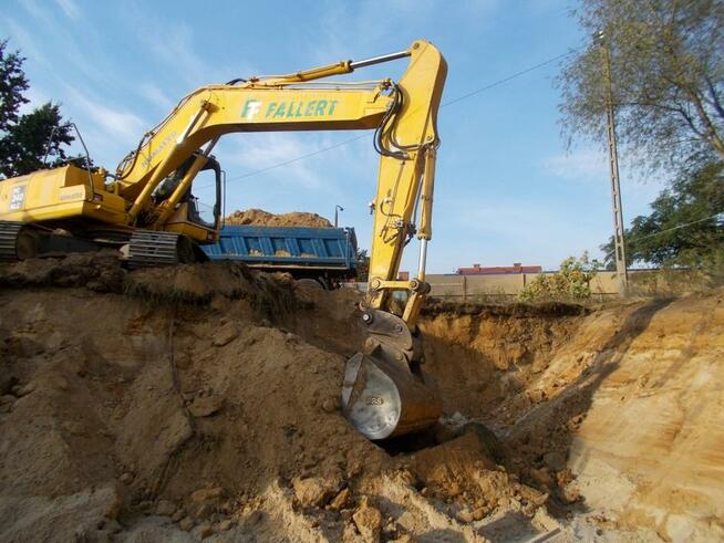 wykopy, niwelacja terenu, roboty ziemne Legionowo