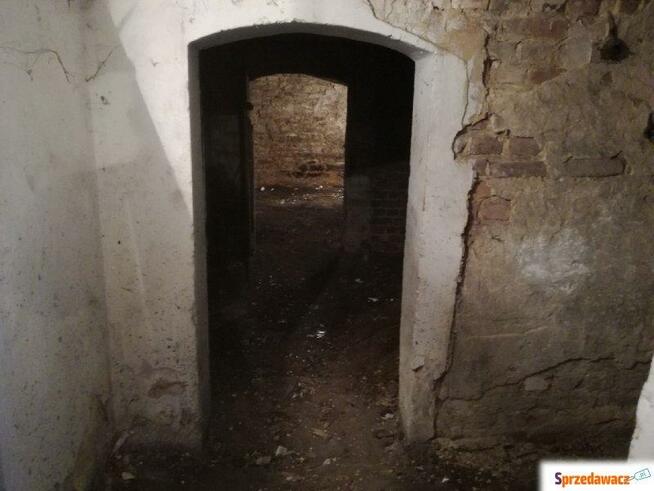 SPRZĄTANIE PIWNIC w Krakowe , opróznianie całych mieszkań