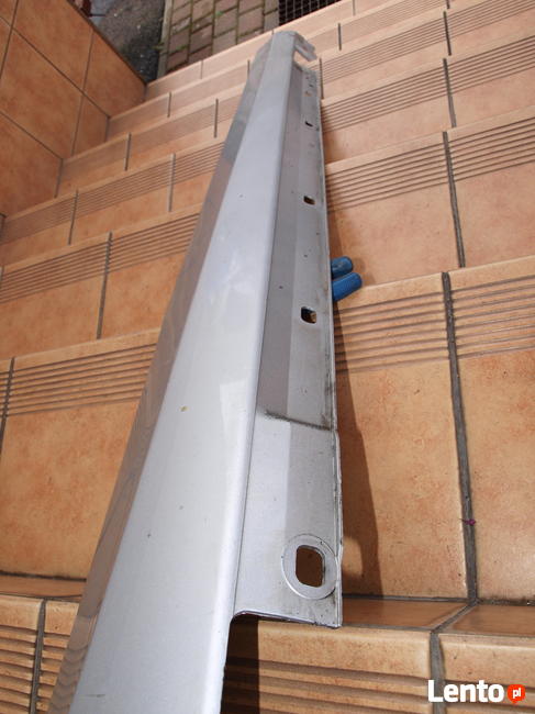 Mercedes C klasa W204 listwa progowa prawa 2007 - 2014r