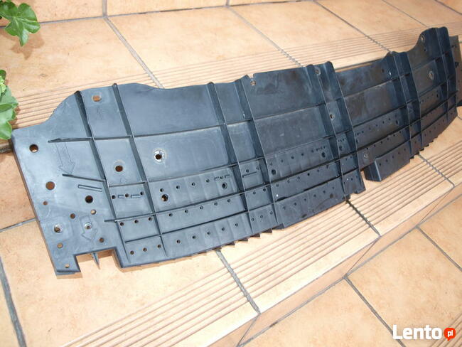 Toyota Aygo osłona płyta pod zderzak przedni 2005 - 2014r