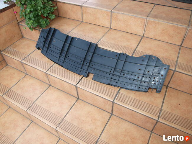 Toyota Aygo osłona płyta pod zderzak przedni 2005 - 2014r