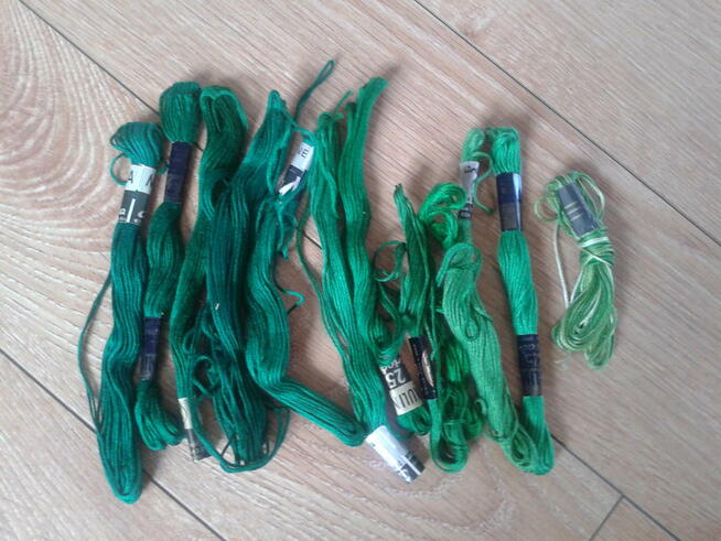 mulina 121 motków. wraz z zamówieniem wszystkiego przes. gra