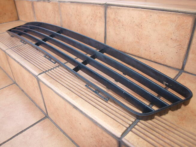 Ford Fiesta kratka zderzaka przedniego 2002 - 2005r