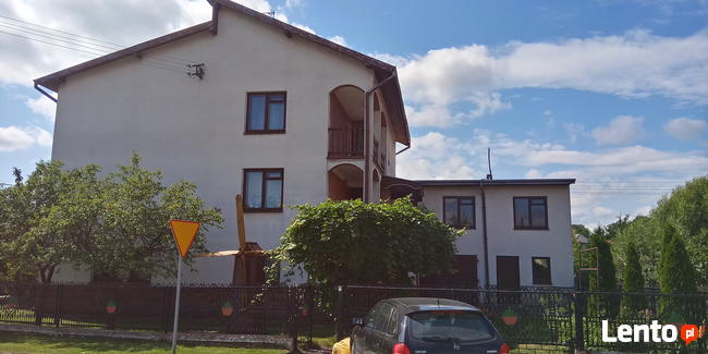 Dom w Choroszczy 3 piętrowy 240m2 + 50m budynek gospodarczy