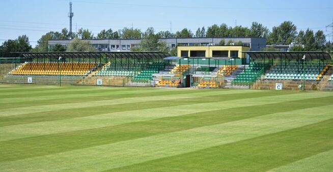 Kierownik, ogrodnicy i pracownicy fiz. także do Niemiec