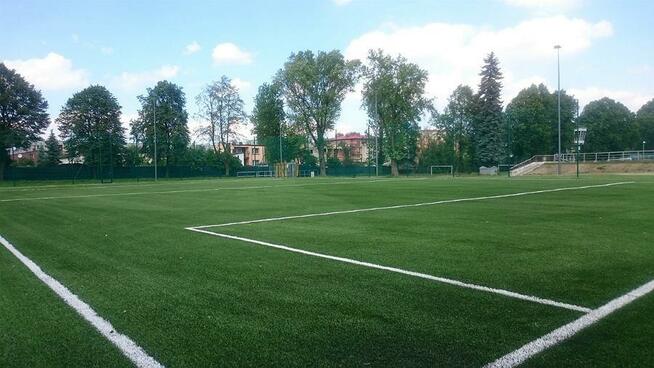 Kierownik, ogrodnicy i pracownicy fiz. także do Niemiec