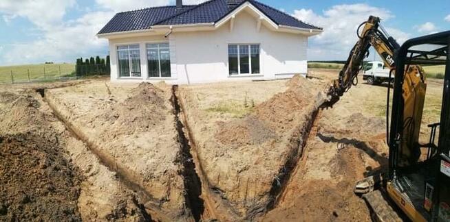 Prace ziemne minikoparka koparka wywrotka drenaż niwelacja